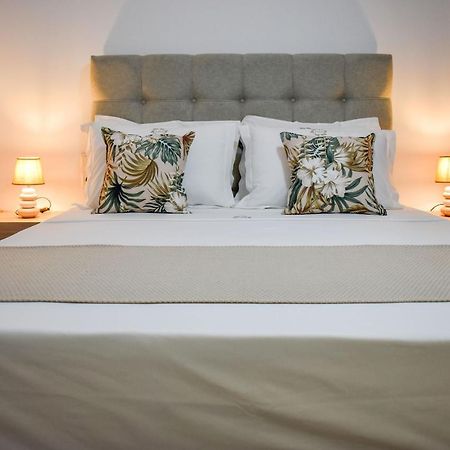 La Maison Plakes 3 Bdr Apt Skiathos Town Bagian luar foto